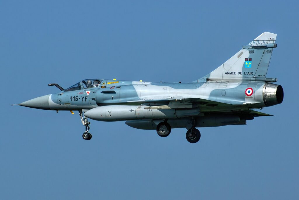 老後2000万円問題を解決するための運用は何歳まで始めるべき？